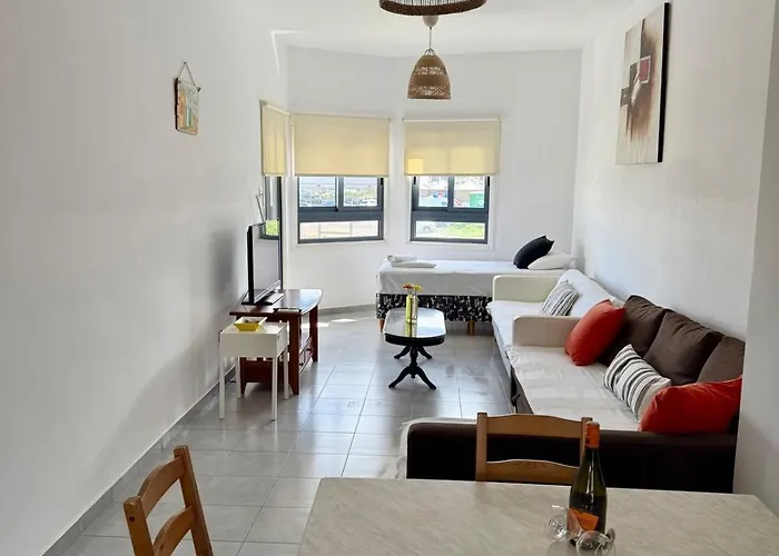 Elena One Bedroom Budget - License No 06991 Daire