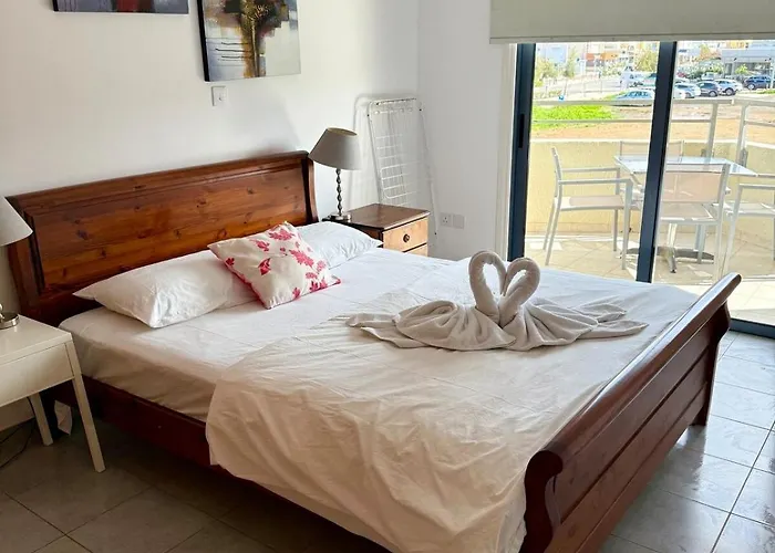 Daire Elena One Bedroom Budget - License No 06991